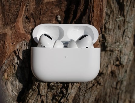 airpods-5023660__340.jpg